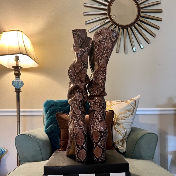 Python Print Boot - Picture 4 of 5